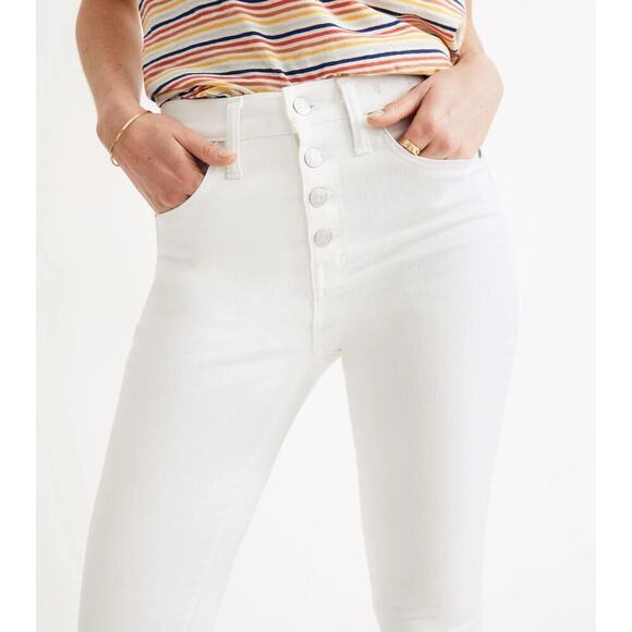 Madewell Petite 10" High-Rise Skinny Jeans in Pure White: Step-Hem Edition - Picture 4 of 11